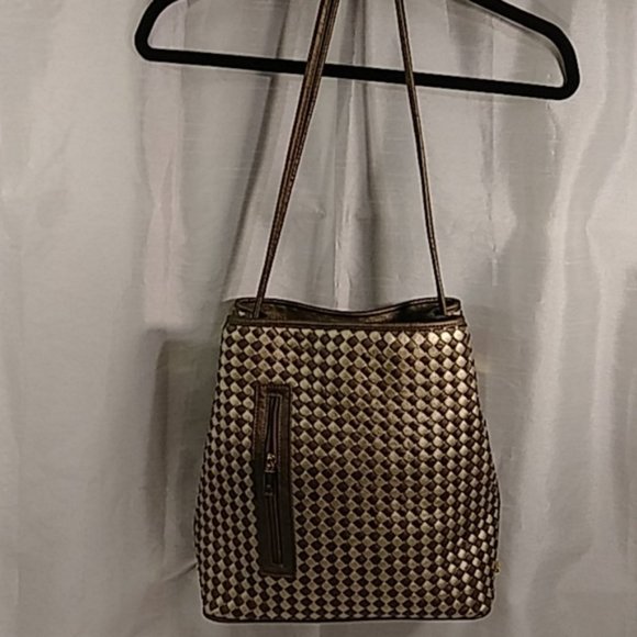 Samoe Bucket bag with adjustable straps - Picture 3 of 4